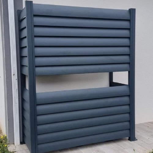 Крышка кондиционера из крашеного алюминия - AXIUM solutions aluminium - серая / с пластинками