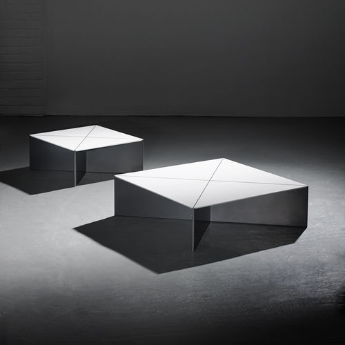 Современный журнальный столик - FOLD  - ISOMI - из Solid Surface / квадратный / модульный