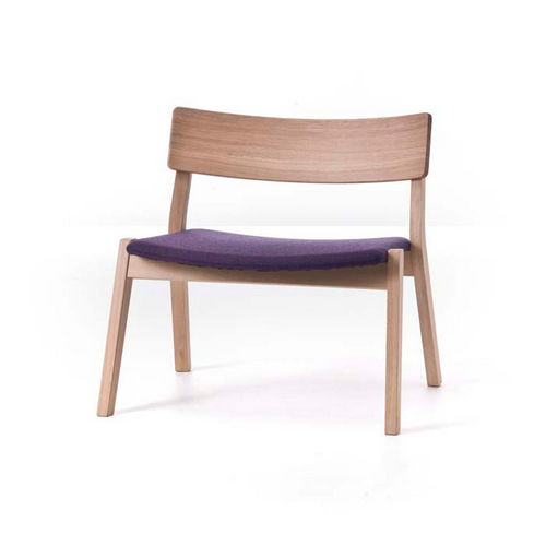 Современное низкое кресло - FRAME - Very Wood - из бука / из дуба / Paola Navone
