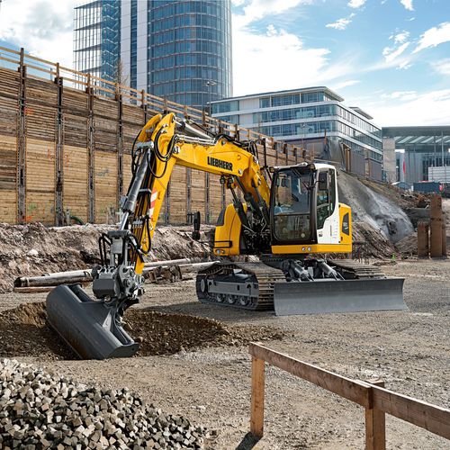 Промежуточный экскаватор - R 920 COMPACT LITRONIC - Liebherr  - гусеничный / с коротким задним радиусом / компактный