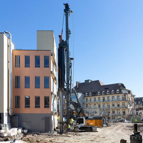 Сверлильный станок с дизельным двигателем - LRB 355.1 - Liebherr  - поворотная / для фундаментных свай