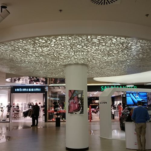 Акустическая панель для подвесных потолков - MOM SHOPPING MALL BUDAPEST - Bruag Design Factory AG - МДФ / прямоугольная / для профессионального использования