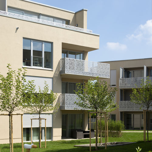Ограждение из ламината высокого давления - CELLON - MFH GAISENTHAL - Bruag Design Factory AG - с панелями / для наружного применения / для балкона