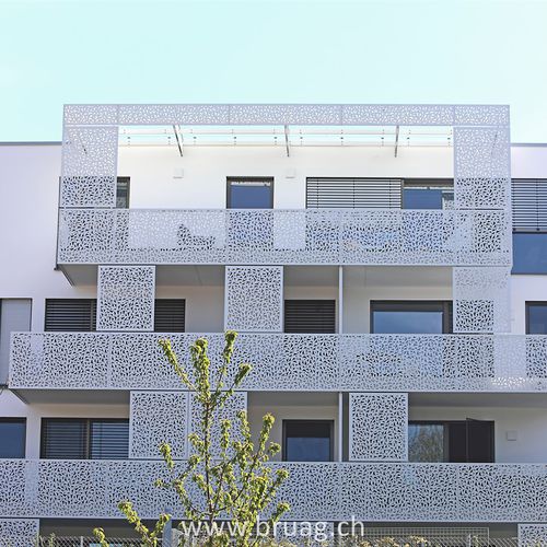 Разделительная перегородка из ламината высокого давления - B&Ouml;BLINGEN, KLAFFENSTEINSTRASSE 10 - Bruag Design Factory AG - панель
