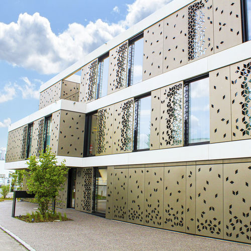 Ламинированная панель для настила - CELLON - MFH HAUSMATTEN BELLMUND - Bruag Design Factory AG - для фасада / легкая / устойчивая к атмосферным воздействиям