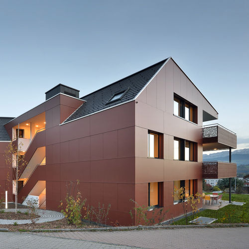 Облицовка фасада для вентилируемого фасада - FORMBOARD TOP PINE - MFH ABTWIL - Bruag Design Factory AG - панельная / из древесного волокна / гладкая