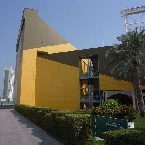 Облицовка фасада для вентилируемого фасада - FORMBOARD TOP PINE - TENNIS STADIUM DOHA - Bruag Design Factory AG - панельная / из древесного волокна / гладкая