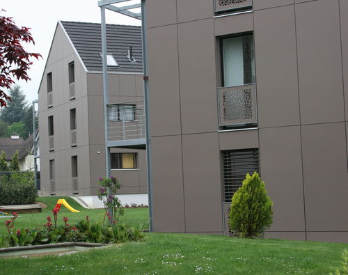 Декоративная панель для перегородки - FORMBOARD TOP PINE - MULTI FAMILY HOUSE TÄGERWILEN - Bruag Design Factory AG - для внешнего благоустройства / настенная / из древесного волокна