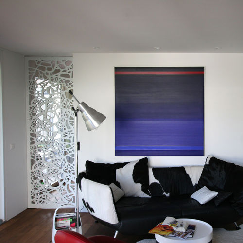 Декоративная панель для перегородки - PRIVATE APARTMENT NUSSBAUMEN - Bruag Design Factory AG - настенная / МДФ / перфорированная