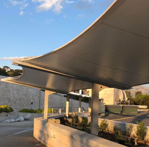 Натяжная конструкция на металлическом каркасе - HOTEL PALM BEACH MARSEILLE - Eugreb Invest - для автомобильного навеса / с мембраной из ПВХ / для отеля