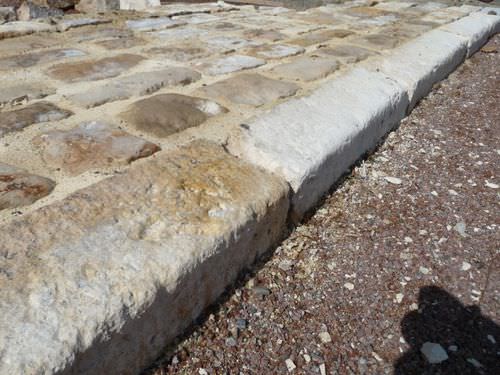 Обрамление для тротуара - bca materiaux anciens - для сада / из базальта / из известняка