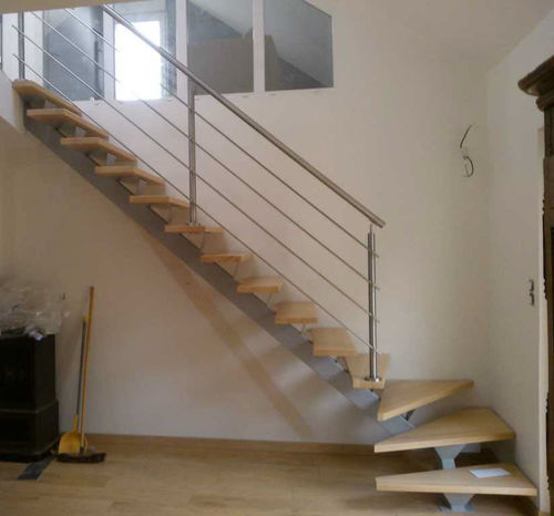 Прямая лестница - NORMANDIE - ESCALIER DESIGN 14 - с поворотом на 90° / с деревянными ступеньками / металлическая конструкция