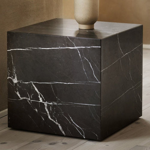 Современный вспомогательный столик - PLINTH - AUDO - из мрамора / с основанием из мрамора / куб