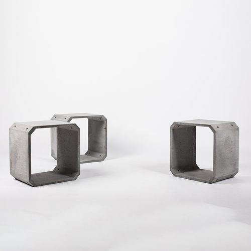 Современный вспомогательный столик - KOU - BENTU DESIGN - из бетона / с основанием из бетона / прямоугольный