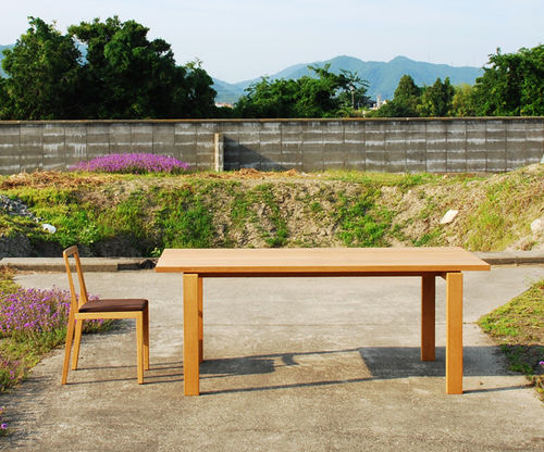 Современный стол - MI - Miyazaki Chair Factory - из дерева / прямоугольный
