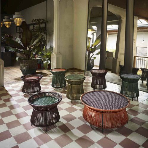 Современный журнальный столик - CARIBE CHIC - Ames design - из мрамора / из переработанного пластика / из ПВХ