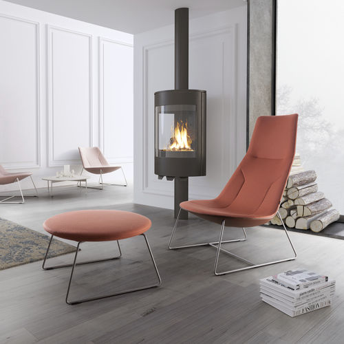 Современное низкое кресло - CHIC LOUNGE - Profim - из кожи / из ткани / из металла