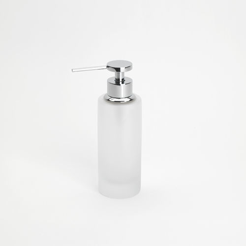 Дозатор мыла для гостиницы - SATIN MINI: CHROME - Klomfar GmbH - для общественного пользования / для бытового использования / отдельностоящий