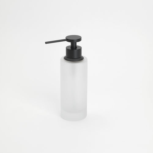 Дозатор мыла для гостиницы - SATIN MINI: BLACK - Klomfar GmbH - для общественного пользования / для бытового использования / отдельностоящий