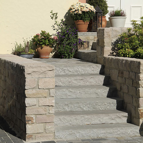 Ступень из натурального камня - KANDLA GRIS - Bauma-stone - из песчаника / противоскользящая