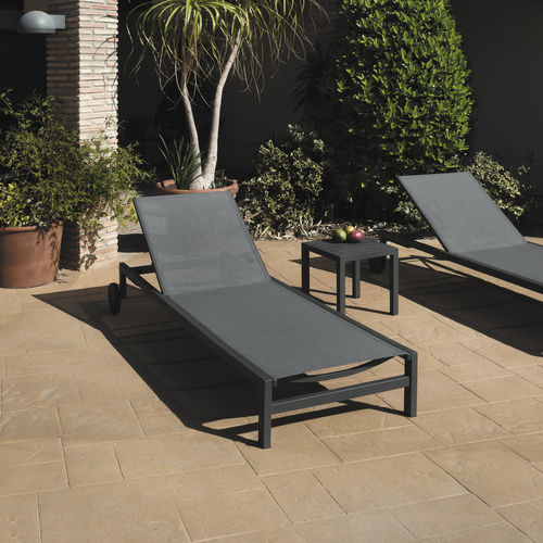 Современный садовый шезлонг - LAGOS - ARKIMUEBLE - из Textilene® / из алюминия / из алюминия