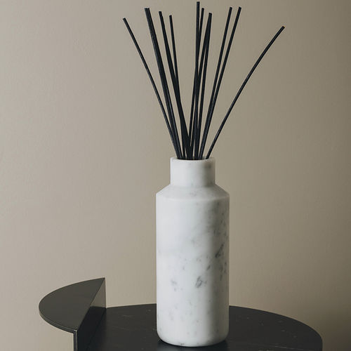 Ароматический диффузор для бытового использования - HANDLE TALL CARRARA - MAAMI HOME