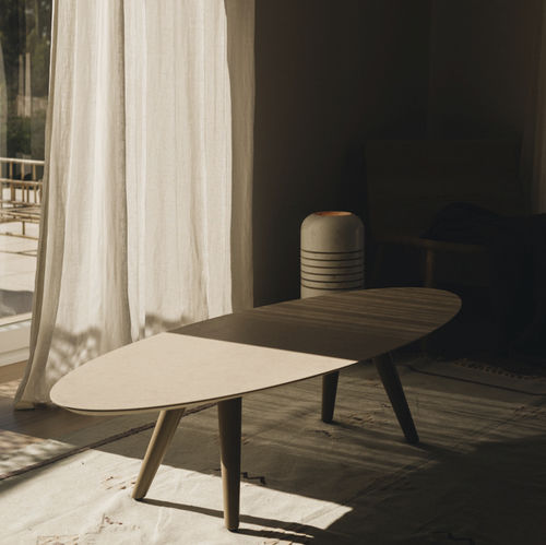 Современный журнальный столик - ELLIPSE - MAAMI HOME - из матовой лакированной древесины / из мрамора / с основанием из лакированной древесины