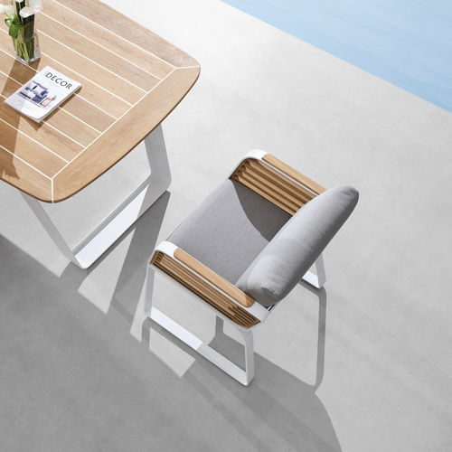 Современный cтул для столовых - WING - Higold - для наружного применения / из Sunbrella® / из дерева