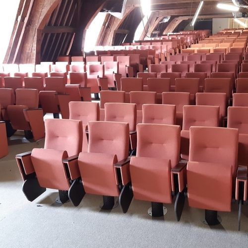 Современное кресло для аудитории - Plaza Lounge - Jezet Seating - из огнестойкой ткани / из бука / из металла