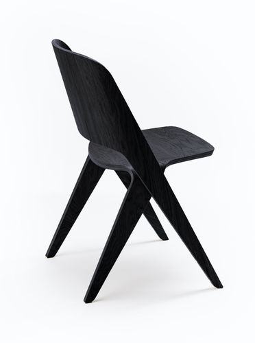 Современный cтул для столовых - LAVITTA – BLACK - Poiat | Furniture - для интерьера / из дуба / из формованной фанеры