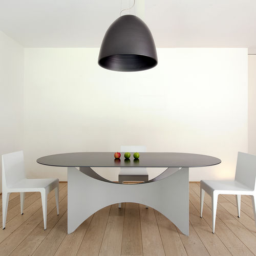 Современный обеденный стол - CACAHUETE - R&J Luxe Furniture - из алюминия / с основанием из алюминия / овальный