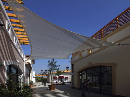 Натяжная конструкция металлическая проволочная сетка - MCARTHURGLEN - Arka - для покрытий / с мембраной из ПВХ / для общественных мест