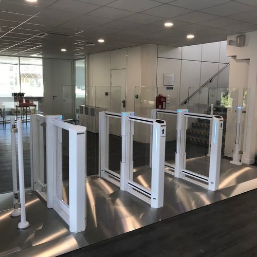 Быстрая дорожка для автоматического контроля доступа - PASO-Evo - OLLAGNIER SCA - для обеспечения безопасности / из закаленного стекла / защита от мошенников
