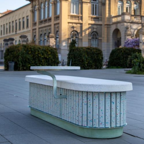 Современная общественная скамейка - LUXURY - THE ITALIAN LAB SRL - из переработанного пластика / из стального листа / из бетона