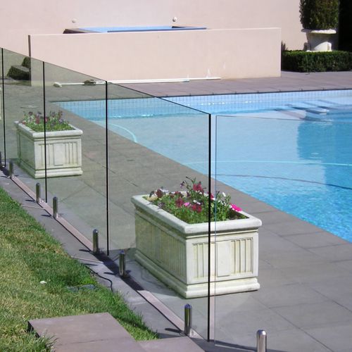 Ограждение из стекла - Clear glass - с панелями / для наружного применения / для лестниц