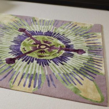 Современный ковер - PASSION FLOWER - Jacaranda - в цветочек / из шелка / из тибетской шерсти