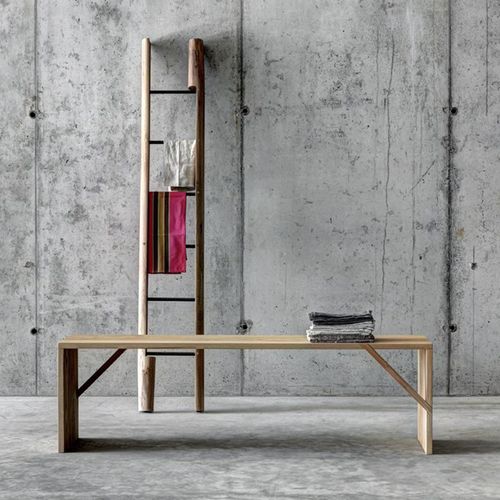Современная скамейка - TINTAN - Fioroni Design - из цельной древесины