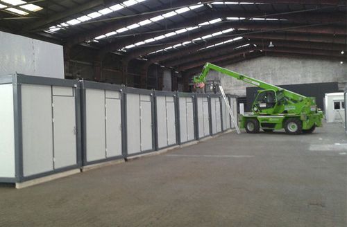 Здание контейнер - APEC Smart Steel Structures - из стали / металлический каркас / для многоквартирных домов