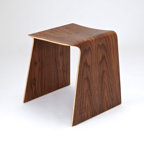 Современный табурет - FLIGHT  - Isokon Plus - из дуба / из орехового дерева / из березы