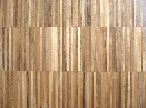 Паркет из массивной доски - INDUSTRIAL FLOORING - novawood - из лиственных пород дерева / приклеиваемый / из плит