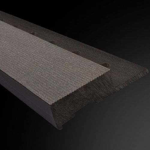 Валик ступени из дерева - plastdecor - противоскользящий