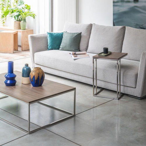 Современный вспомогательный столик - LAMINA - pezzani home collection - из ламината / с основанием из нержавеющей стали / круговой
