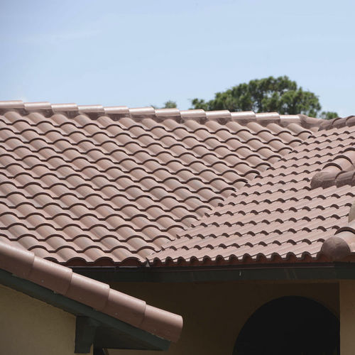 Черепица с замковым соединением - SANIBEL : INDIAN  - Crown Roof Tiles - из бетона / большая форма / красная
