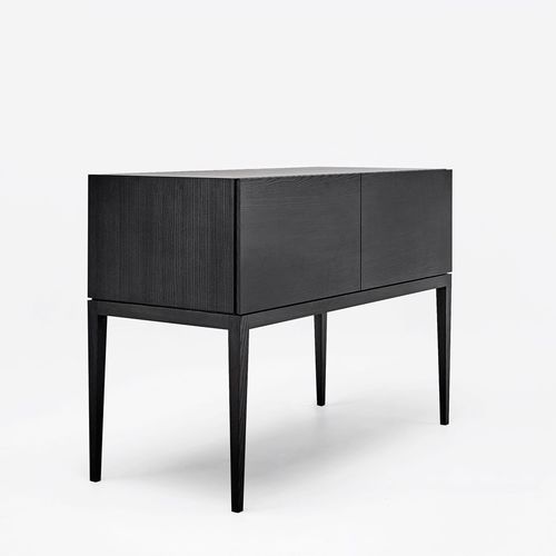 Буфет на высоких ножках - M11 series - MINT Furniture - современный / из дуба / из ясеня