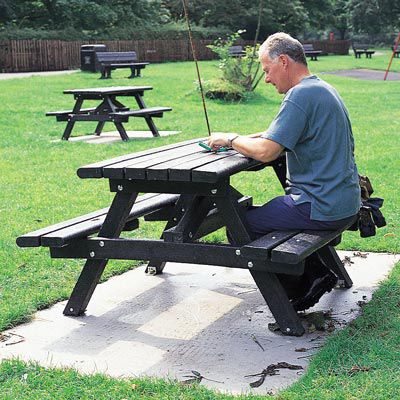 Классический стол для пикника - Clifton™ Picnic Table  - Glasdon Group Limited - из переработанного пластика / из композита / прямоугольный