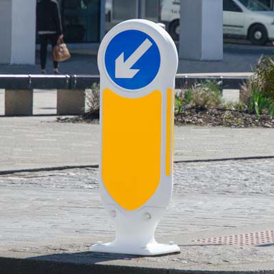 Защитный боллард - SIGNMASTER™ ULTRA REBOUND BOLLARD - Glasdon Group Limited - неподвижный / из пластика / световой