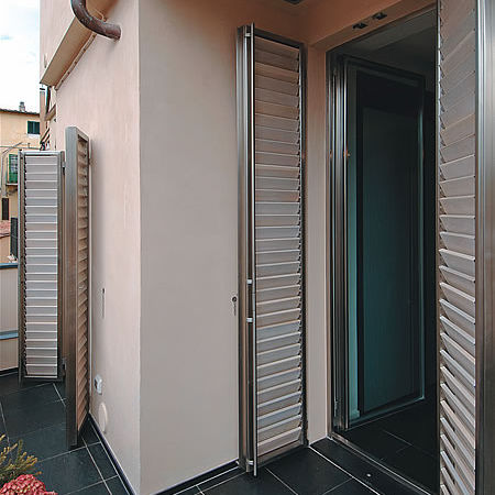 Створчатая ставня - PRIVATE VILLA - LF ITALY - из нержавеющей стали / для двери / по индивидуальному заказу
