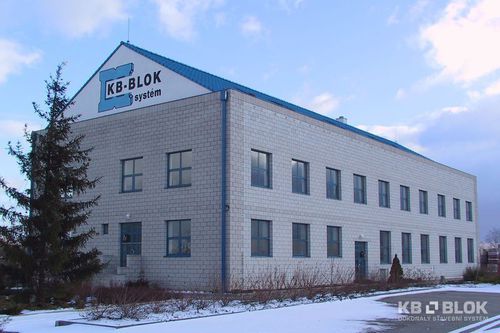Полый бетонный блок - PRUMYSLOVE - KB BLOK - для фасада / с высоким сопротивлением / высокого качества