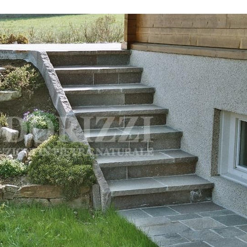 Покрытие ступени из порфира - DELGORSA® : MASSICCI - ODORIZZI soluzioni in pietra