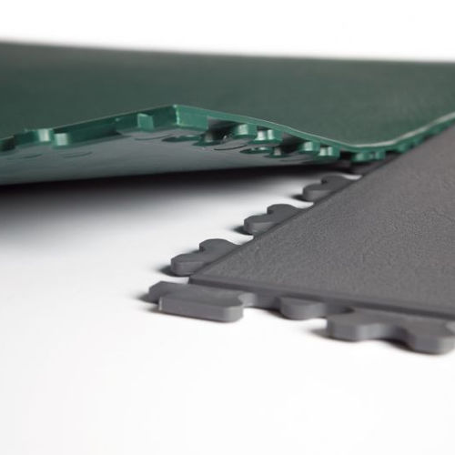 Напольное покрытие из ПВХ - R-TILE™ EXCEL INTERLOCKING - R-Tek Manufacturing - для интерьера / для игровой площадки / для сектора услуг